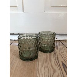 Fyrfadsstage i glas med mnster