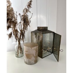 Lanterne med hulmnster