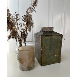 Lanterne med hulmnster