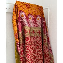 Sari Plaider � Unikke, H�ndlavede Genbrugst�pper