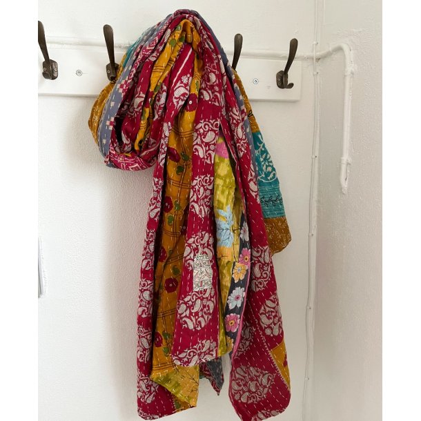 Sari Plaider � Unikke, H�ndlavede Genbrugst�pper