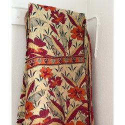 Sari Plaider � Unikke, H�ndlavede Genbrugst�pper