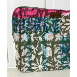 PC Cover 13"  Unikt og Bredygtigt Design i Vintage Sari