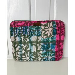 PC Cover 13"  Unikt og Bredygtigt Design i Vintage Sari