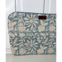 PC Cover  Unikt Beskyttelsescover i Vintage Bomuldssari