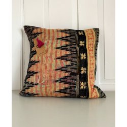 Vintage Pude med Kanthabroderi