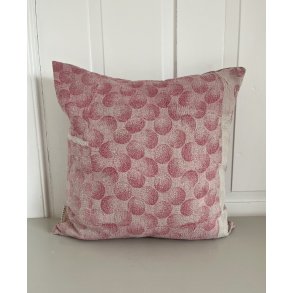 Vintage Pude med Kanthabroderi