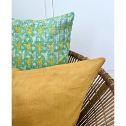 Vintage Pude med Kanthabroderi