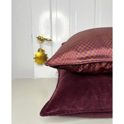 Pudebetrk af silkesari 