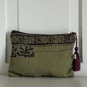 Hndlavet Kantha Pung i Vintage Bomuld