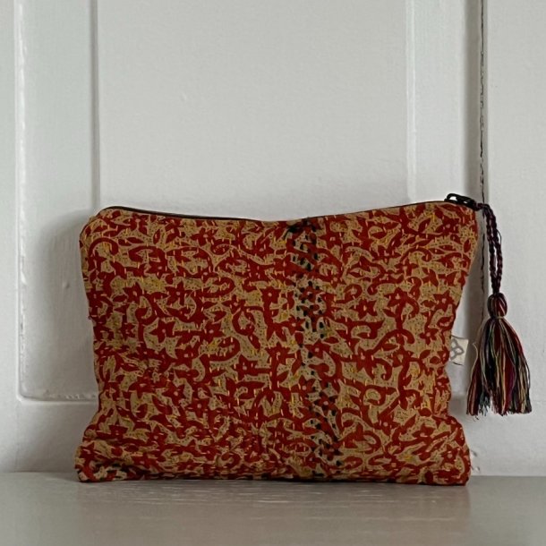 Hndlavet Kantha Pung i Vintage Bomuld