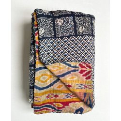 H�ndquiltet Sari Vatt�ppe � Unikavare i Vintagebomuld