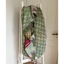 Hndquiltet Kantha Vattppe  Unikavare i Vintagebomuld