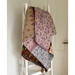 Hndquiltet Kantha Vattppe  Unikavare i Vintagebomuld
