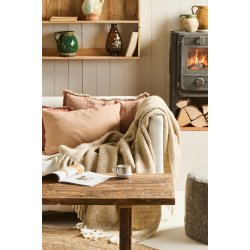 Plaid sandfarvet melange med offwhite frynser